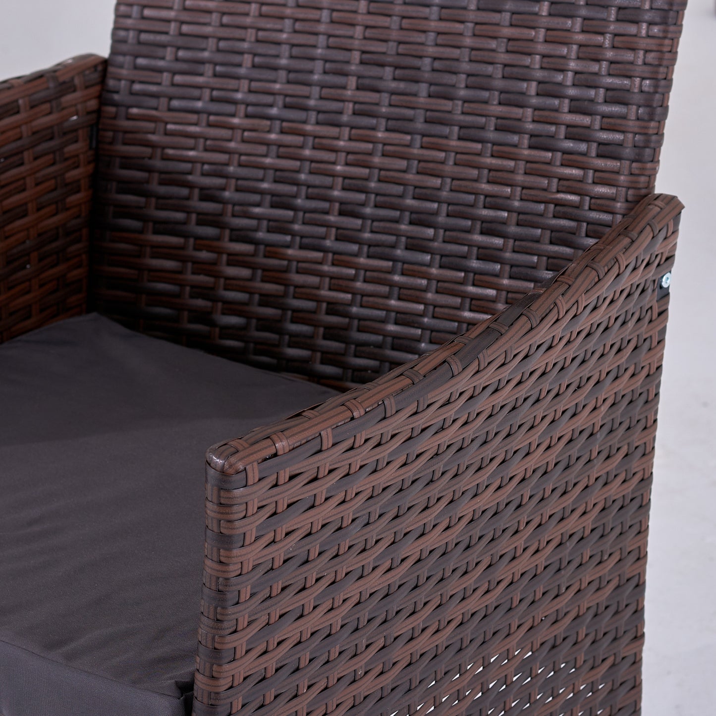 4-teiliges Polyrattan Gartenmöbel-Set für 4 Personen inkl. Gartentisch
